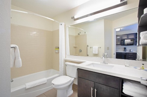 Candlewood Suites Manhattan image 29